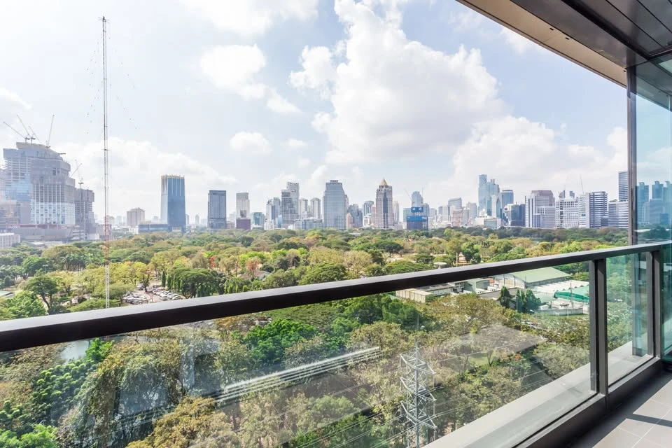 ✨🌿 For Rent: Sindhorn Tonson Ultra Luxury Condo, next to Lumpini Park 🌿✨