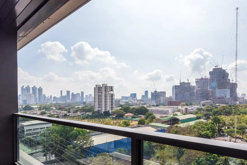 ✨🌿 For Rent: Sindhorn Tonson Ultra Luxury Condo, next to Lumpini Park 🌿✨