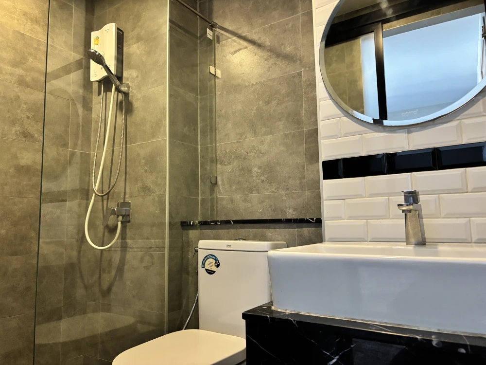 🏠🌃 Condo for Rent: Brix Condominium 🏠🌃