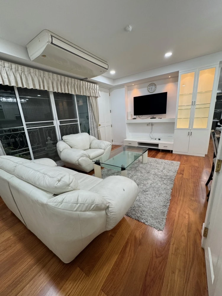 🏠🌃 ให้เช่า คอนโด บ้าน ถนน สารสิน 🏠🌃
