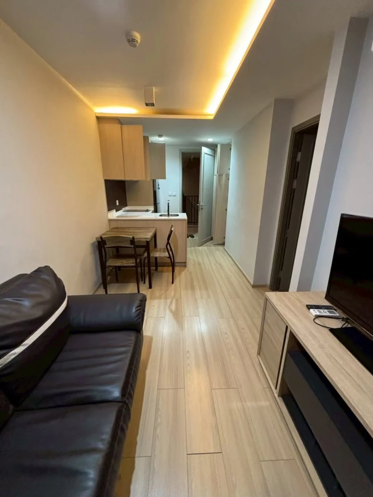 🏠🌃 Condo for Rent: Maestro 12 🏠🌃