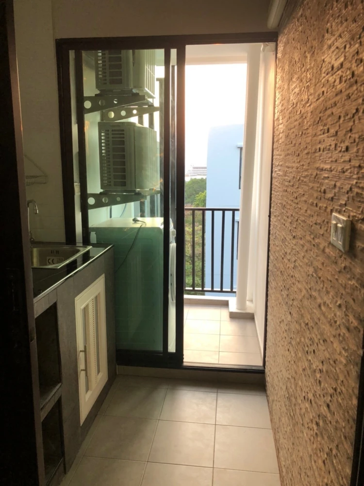 🏠🌃 Condo for rent at Reach Phahonyothin 52 🏠🌃