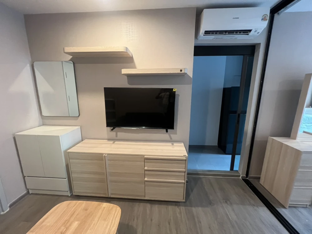 🏠🌃 Condo for Rent: Regent Home Wutthakat 🏠🌃