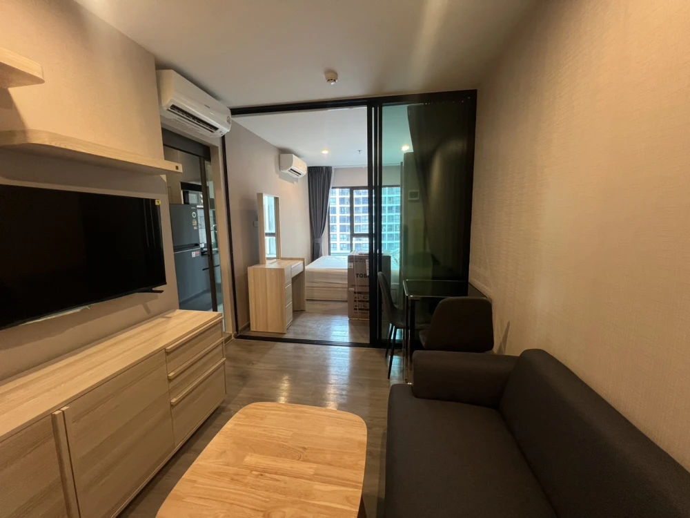 🏠🌃 Condo for Rent: Regent Home Wutthakat 🏠🌃