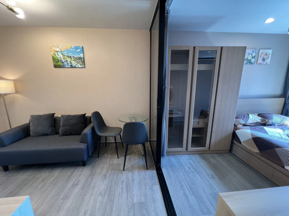 🏠🌃 Condo for Rent: Regent Home Wutthakat 🏠🌃