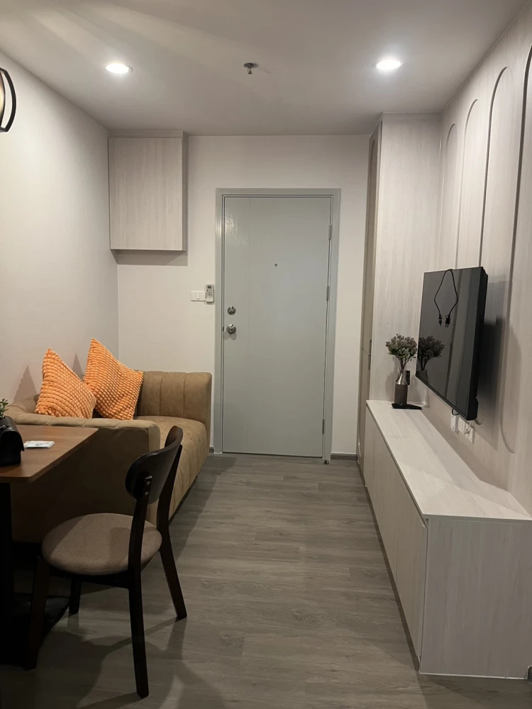 🏠🌃 Condo for Rent: Regent Home Wutthakat 🏠🌃