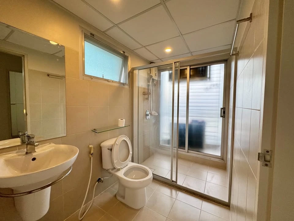 🏠🌃 Condo for Rent: Supalai Park Ekkamai-Thonglor 🏠🌃