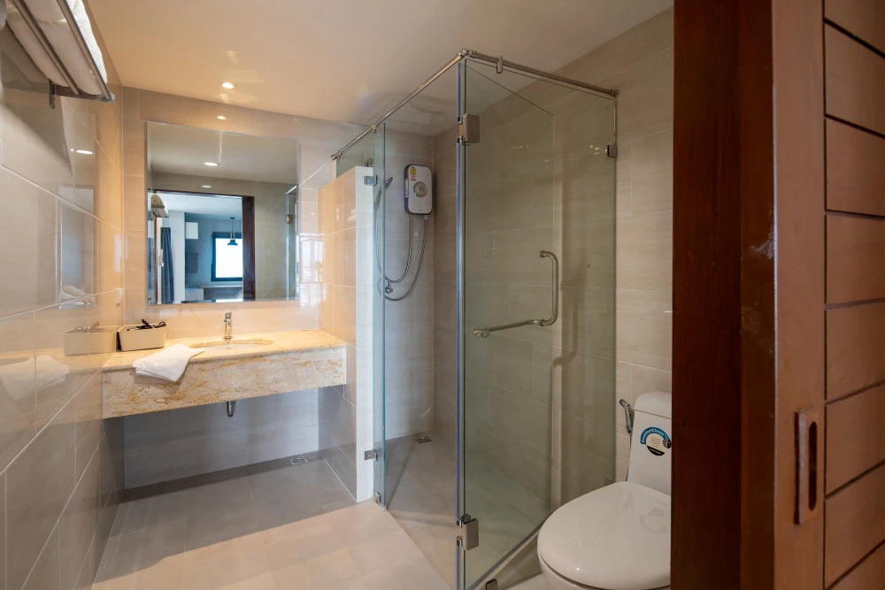 🏠🌃 Condo for Rent: Sarin Place 🏠🌃
