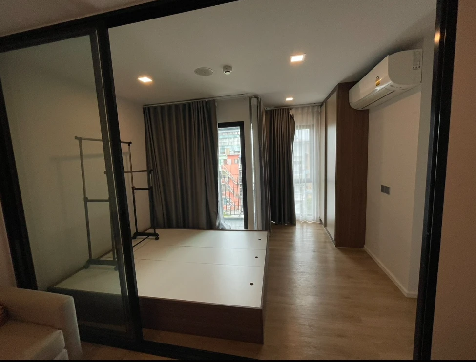 🏠🌃 Condo for Rent: Cave Town Shift 🏠🌃 images