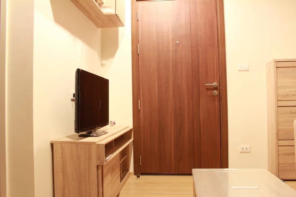 🏠🌃 Condo for Rent: The Base Chaengwattana 🏠🌃