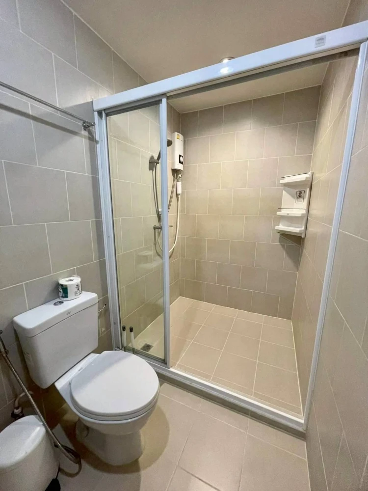🏠🌃 Condo for Rent: The Base Chaengwattana 🏠🌃