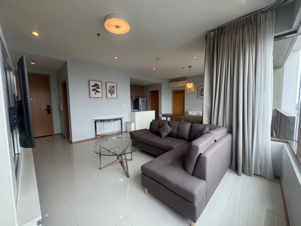 🏠🌃 Condo for rent at Emporio Place 🏠🌃