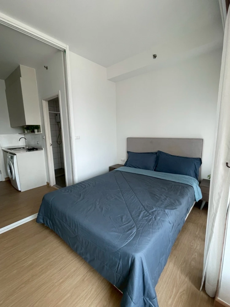 Condo for rent, Chapter One Eco Ratchada-Huai Khwang. Nice room, fully furnished with appliances. Just bring your belongings and move in!