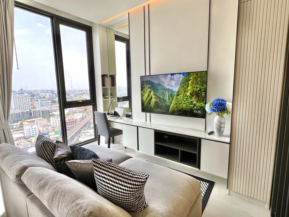 🏠🌃 ให้เช่า คอนโด เเมสซารีน รัชโยธิน 🏠🌃