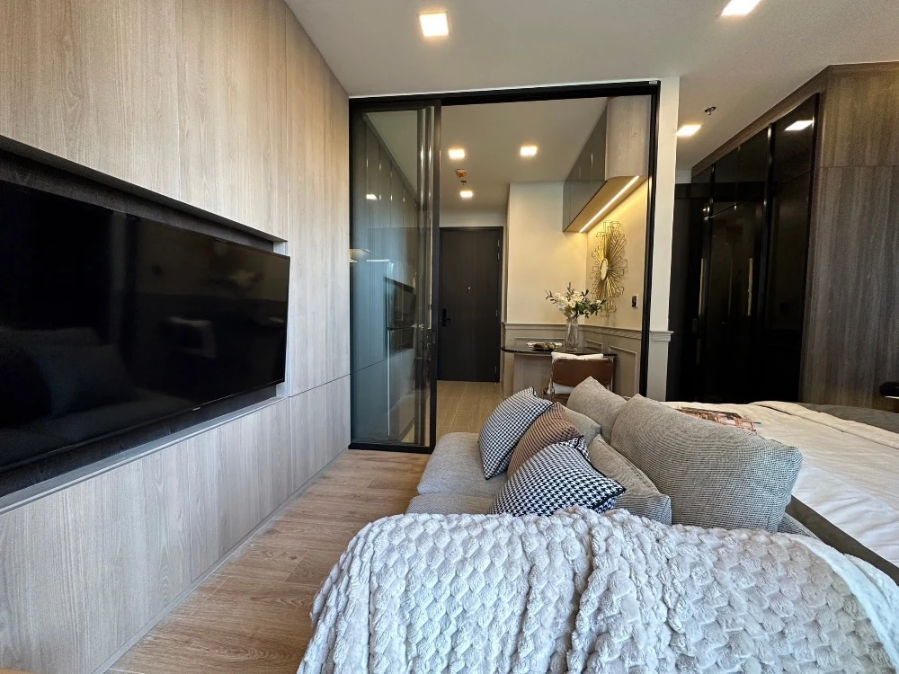 🏠🌃 Condo for Rent: Noble Around Ari 🏠🌃