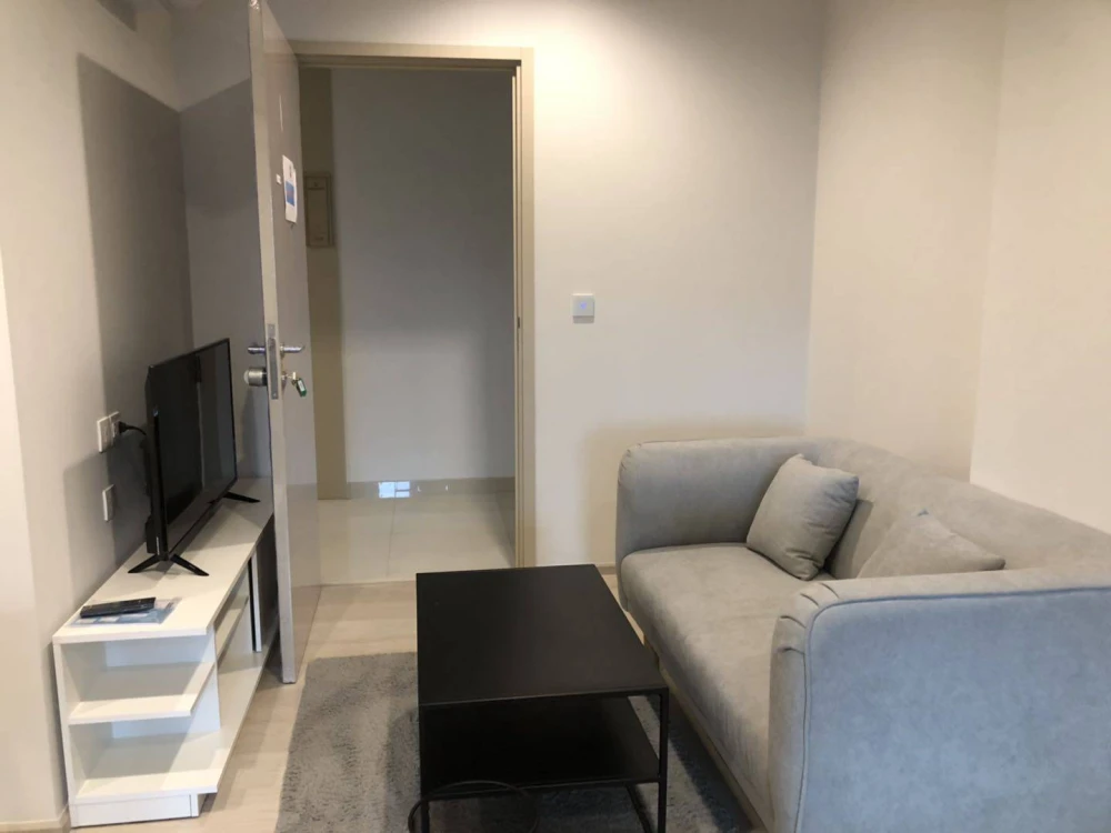 🏠🌃 Condo for rent: Life One Wireless 🏠🌃