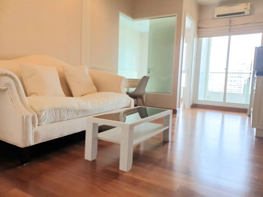 Condo for rent, Ivy Sathorn 10, fully furnished with appliances. Book now before it's too late!