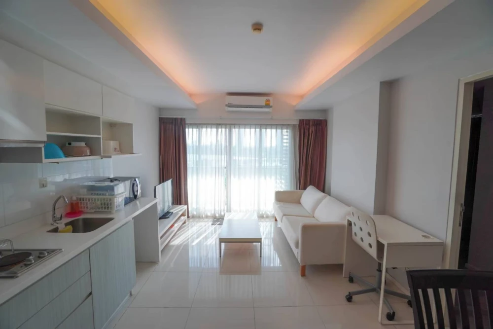 🏠🌃 Double Lake Condominium for Rent 🏠🌃