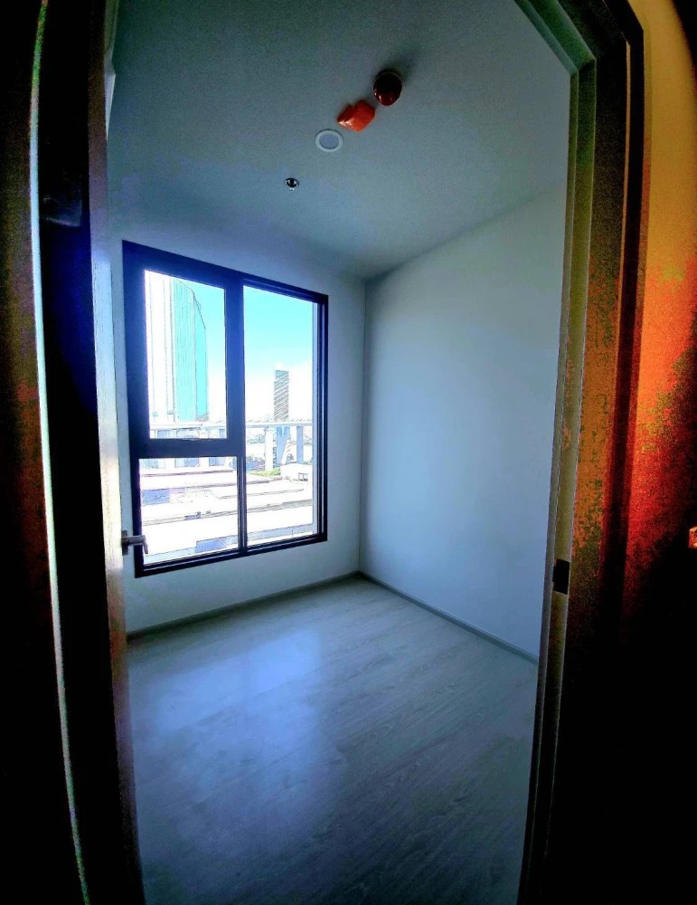 🏠🌃 Condo for Rent: New Riverrest Ratchaburana 🏠🌃