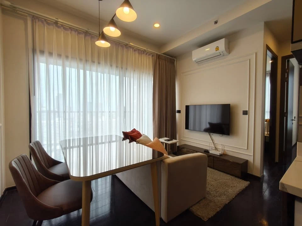 ✨ FOR RENT — PARK ORIGIN THONGLOR | 2-Bedroom on the 19th Floor with Bathtub