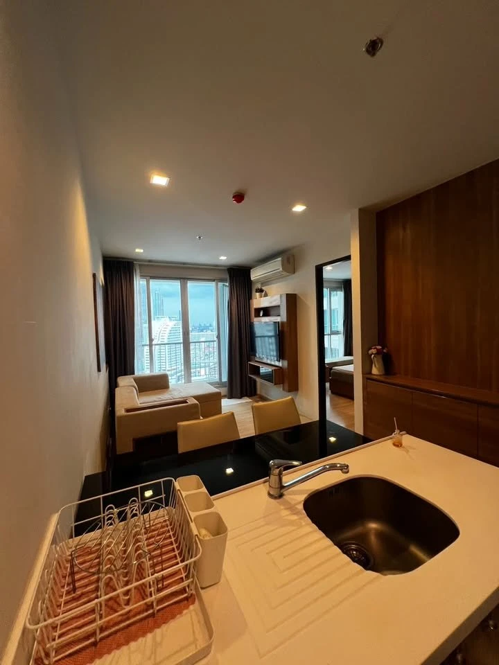 🏠🌃 Rhythm Sathorn for rent 🏠🌃