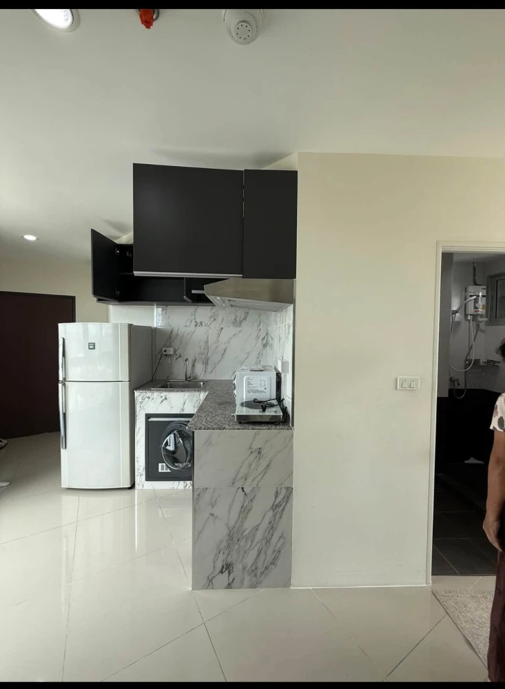 ✨ For Rent — Assakan Place Srinakarin | Corner Unit on the 35th Floor