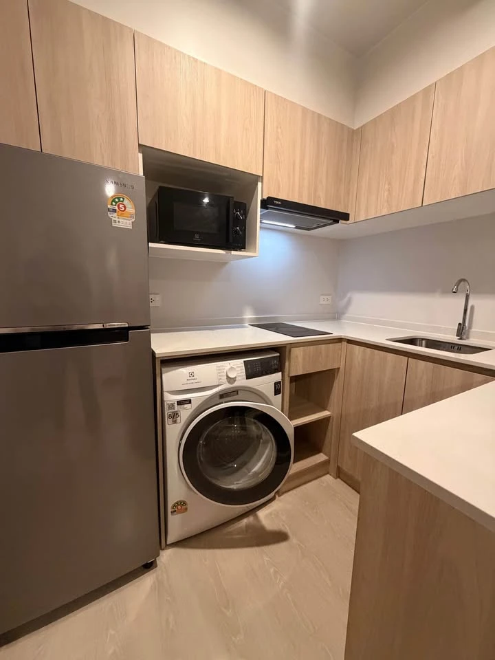 For rent: Noble New Mega Plus Bangna. Auspicious and beautiful room number. Fully furnished with appliances. Book now!
