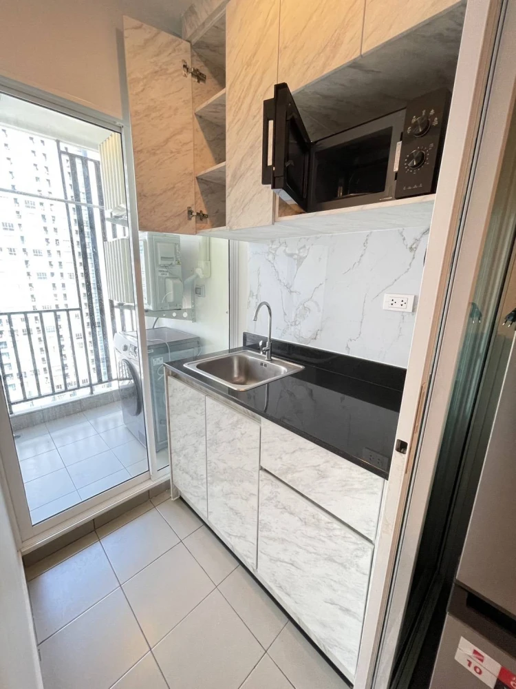 🌻🏙️ For Rent/Sale: Regent Home Bangna | High Floor, Great View, Only 400m from BTS! 🏙️🌻