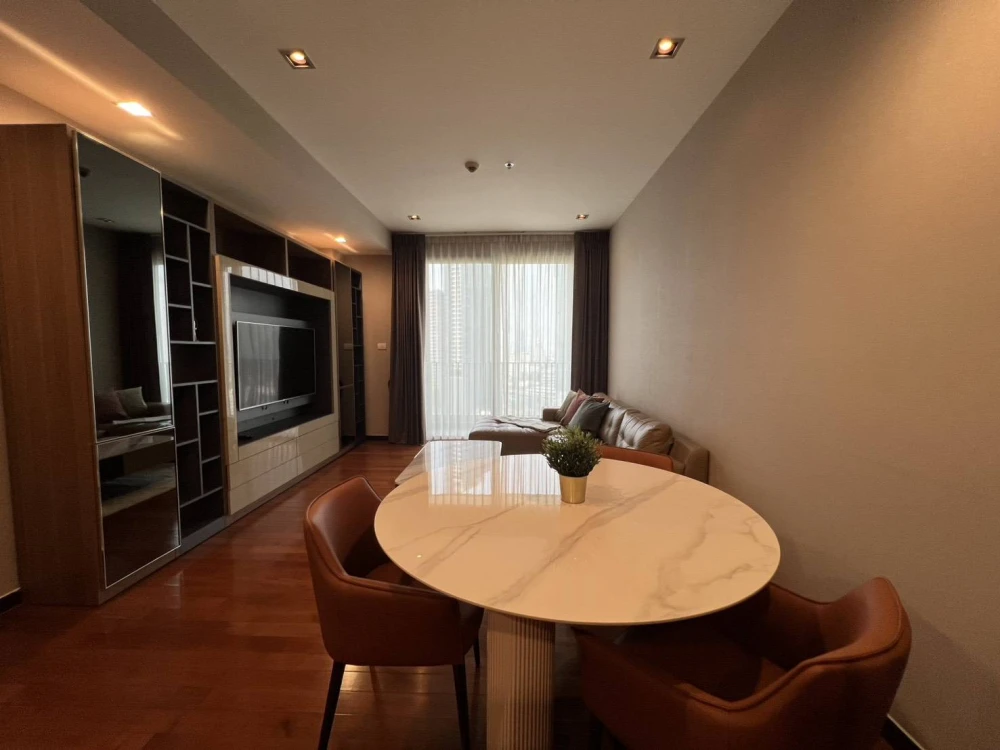 🌆 Condo for Rent – Ashton Morph 38 🌆