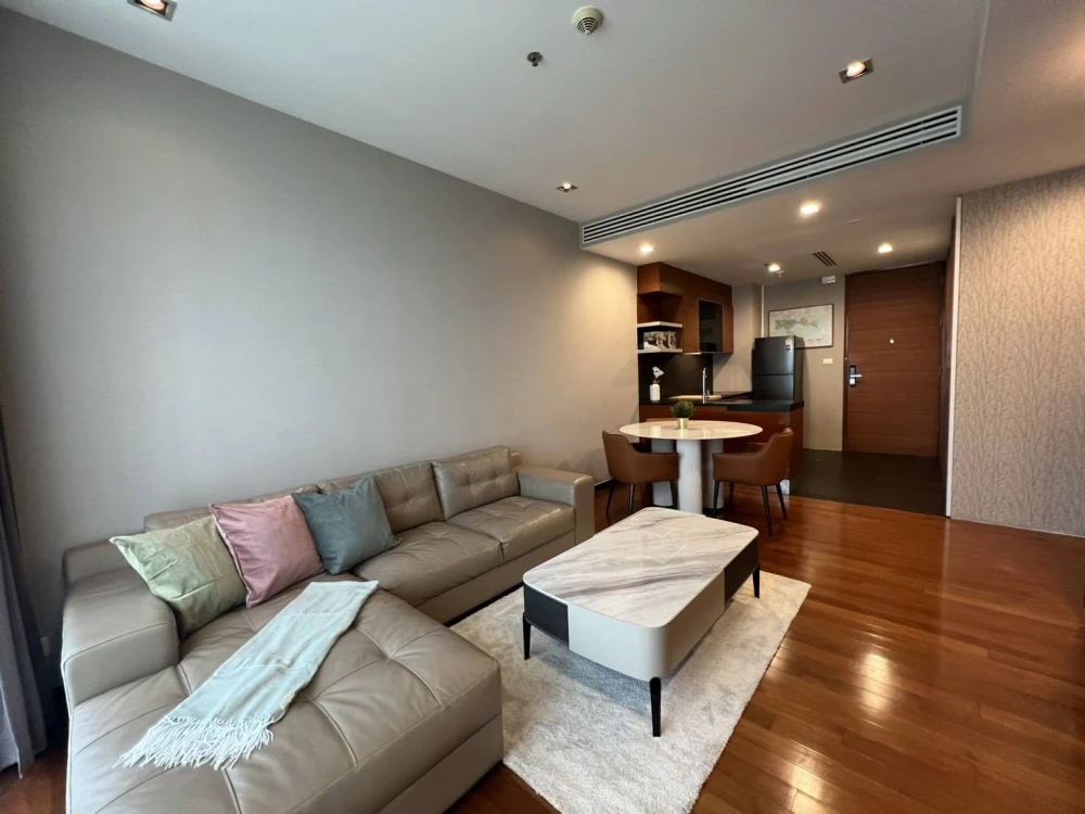 🌆 Condo for Rent – Ashton Morph 38 🌆