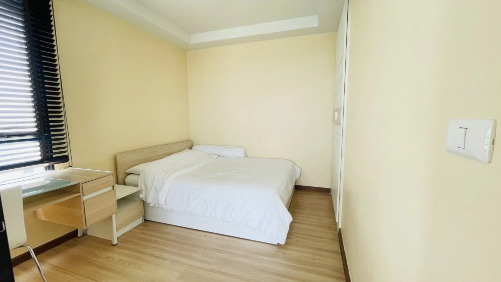 ✨ Corner Condo for Rent at J Condo Sathorn–Kalpaphruek – Fully Furnished