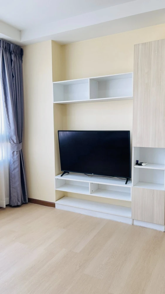 ✨ Corner Condo for Rent at J Condo Sathorn–Kalpaphruek – Fully Furnished
