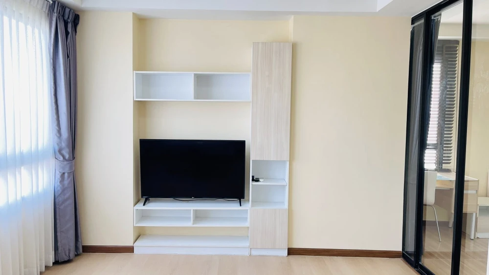✨ Corner Condo for Rent at J Condo Sathorn–Kalpaphruek – Fully Furnished