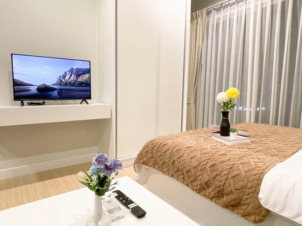 🏠🌃 Condo for Rent: Metro Sky Wutthakat 🏠🌃