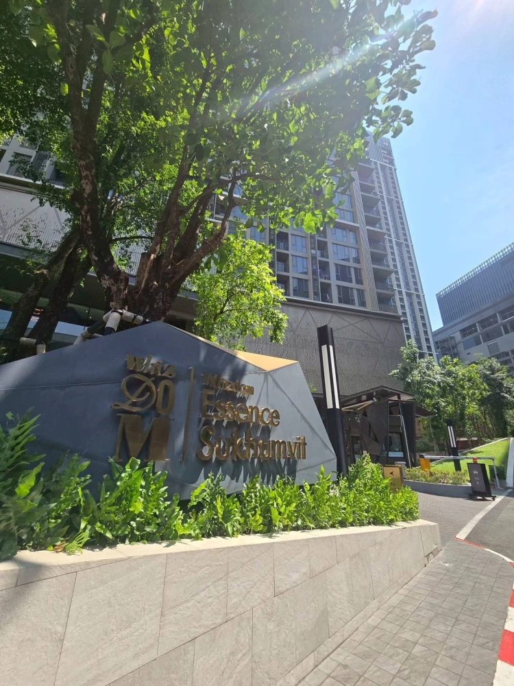 ✨ Spacious 2-Bedroom Condo for Rent Next to True Digital Park ✨ Whizdom Essence Sukhumvit