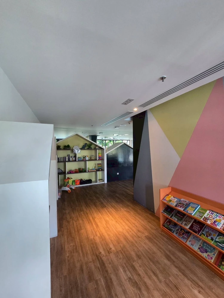 ✨ Spacious 2-Bedroom Condo for Rent Next to True Digital Park ✨ Whizdom Essence Sukhumvit