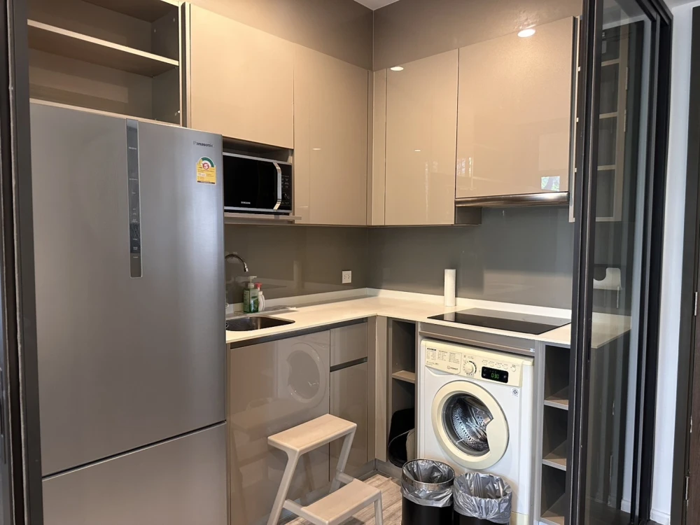 ✨ Spacious 2-Bedroom Condo for Rent Next to True Digital Park ✨ Whizdom Essence Sukhumvit