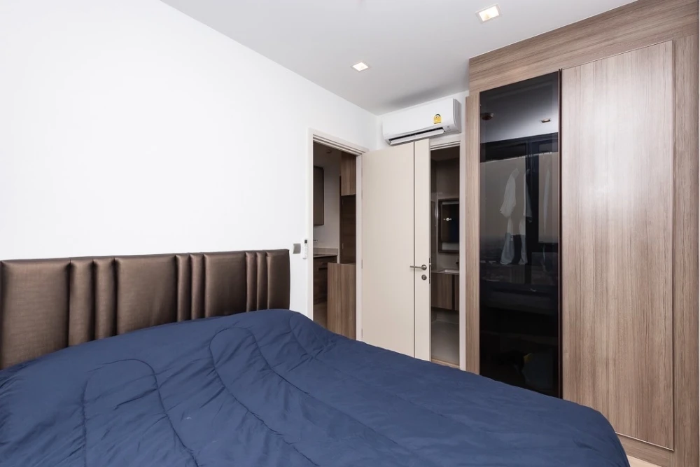 ✨ Sky-High 1-BR for Rent on 44th Floor with Spectacular Views ✨ The Line Phahon - Pradipat