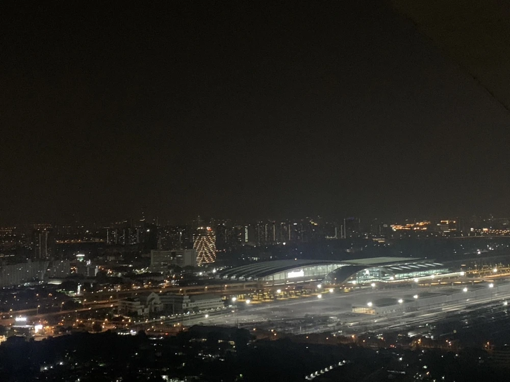 ✨ Sky-High 1-BR for Rent on 44th Floor with Spectacular Views ✨ The Line Phahon - Pradipat