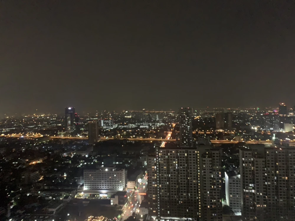 ✨ Sky-High 1-BR for Rent on 44th Floor with Spectacular Views ✨ The Line Phahon - Pradipat