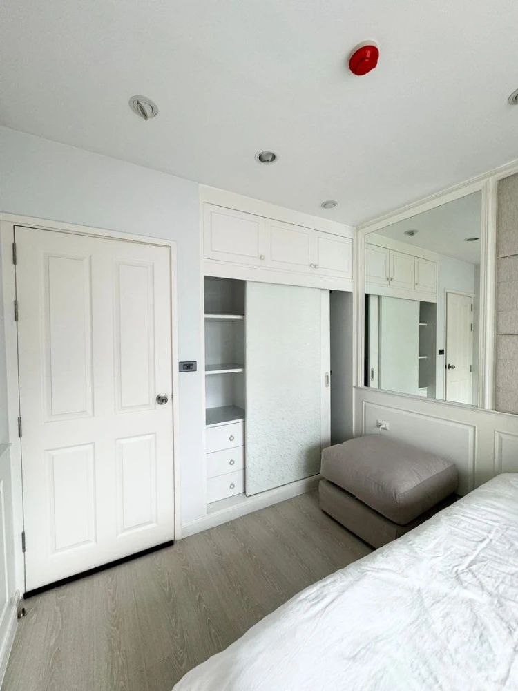 Aspire rama 9, beautiful, clean room, ready for rent.