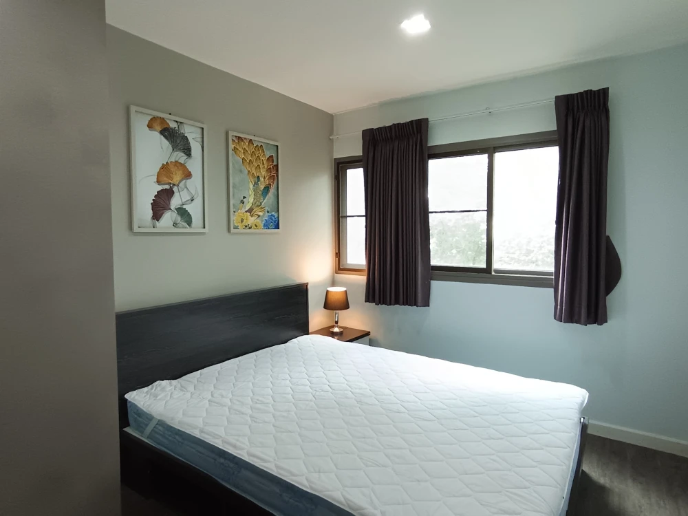 B Campus Prachachuen for rent, 2 bedrooms, 1 bathroom, very big room, very natural view You can carry your bag in.