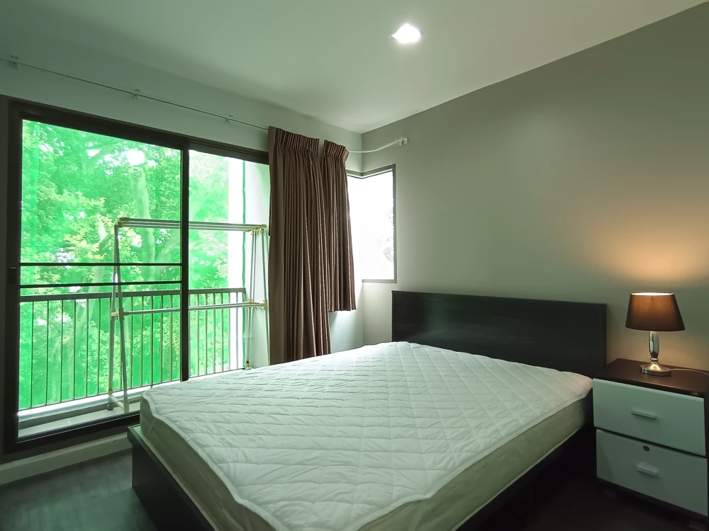 B Campus Prachachuen for rent, 2 bedrooms, 1 bathroom, very big room, very natural view You can carry your bag in.