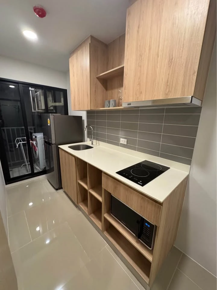 Condo for rent Chewathai Pinklao, ready to move in, complete facilities, hurry up and reserve now.