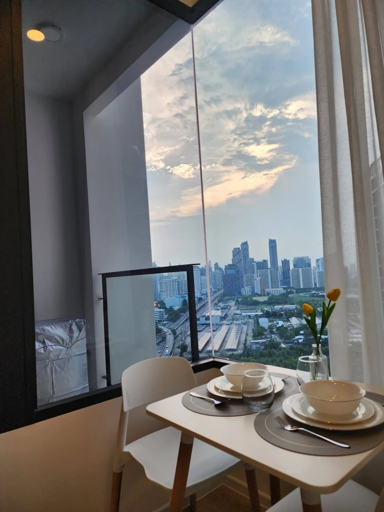 Condo for Rent Landmark @ MRTA ห้องแต่งพร้อมอยู่ เฟอร ืเครื่องใช้ไฟฟ้าครบครัน มาจองด่วน อย่าพลาด