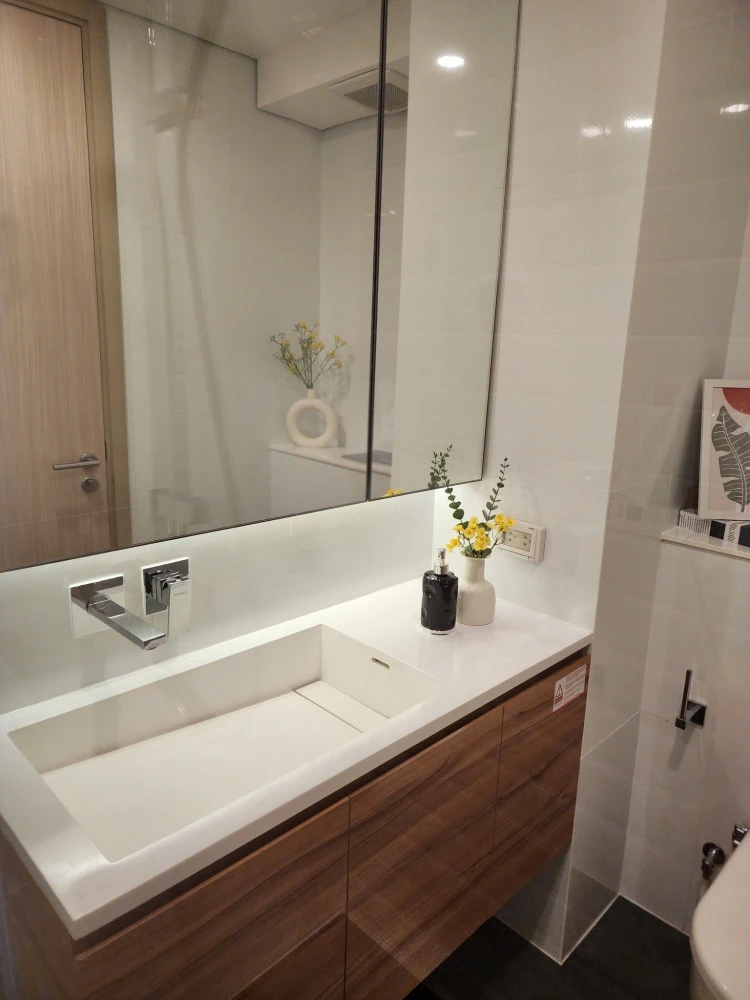 Condo for Rent, Landmark @ MRTA. Fully furnished and ready to move in. Complete with furniture and appliances. Book now, don't miss out!