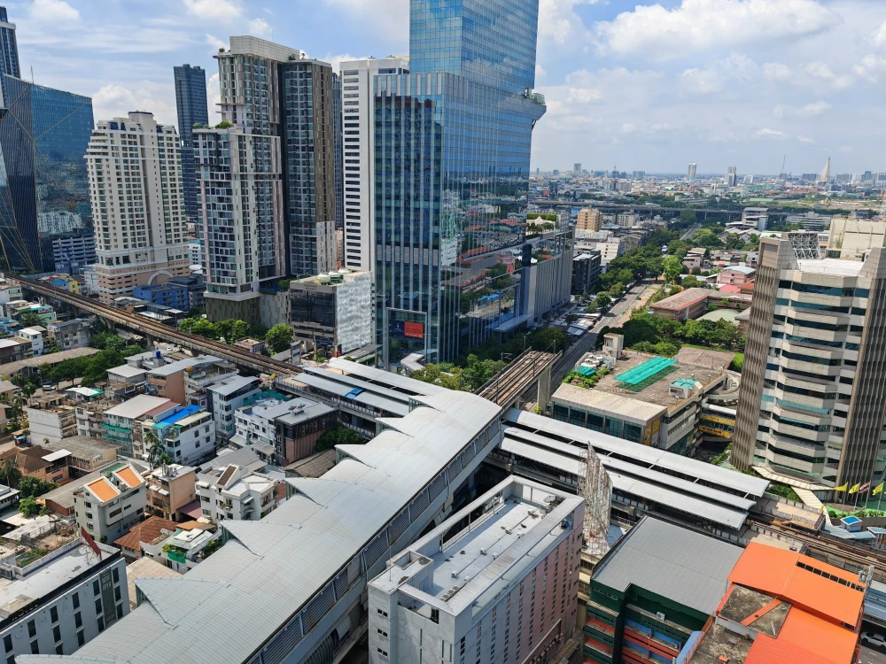 Condo for rent Noble Revent, spacious room There is a usable area on the 25th floor with a high view. Book now, don't wait.