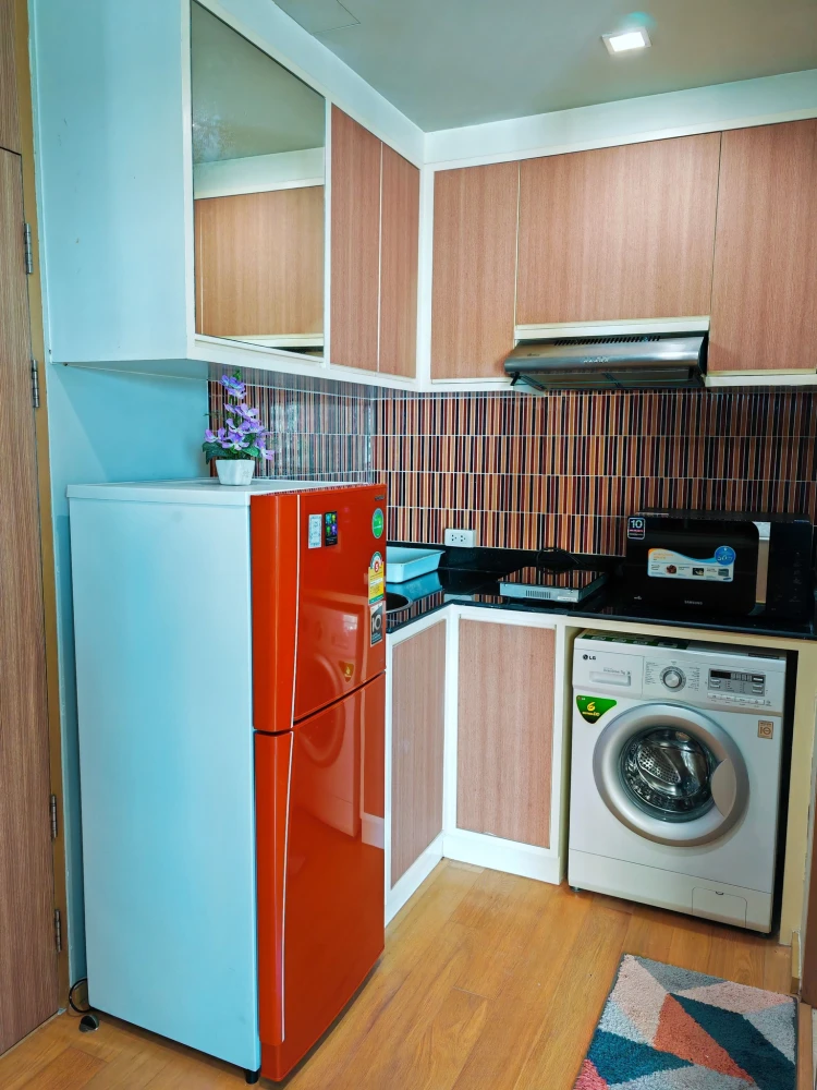 Condo for rent Noble Revent, spacious room There is a usable area on the 25th floor with a high view. Book now, don't wait.
