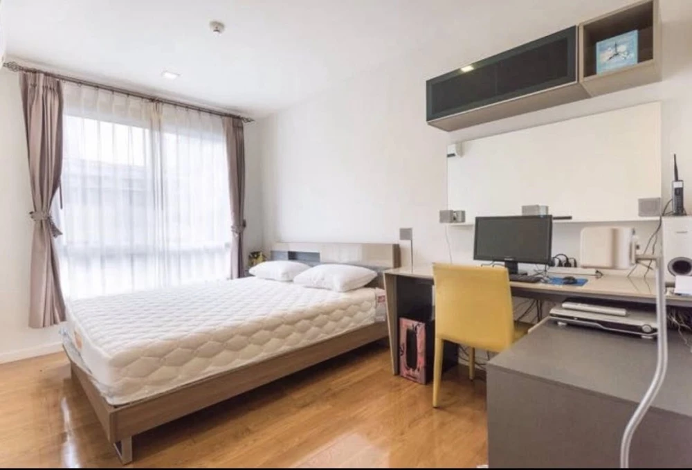 ให้เช่า Condo lette Light Convent ห้องพร้อมอยู่ เฟอร์พร้อม ห้องกว้าง รีบจองเลย