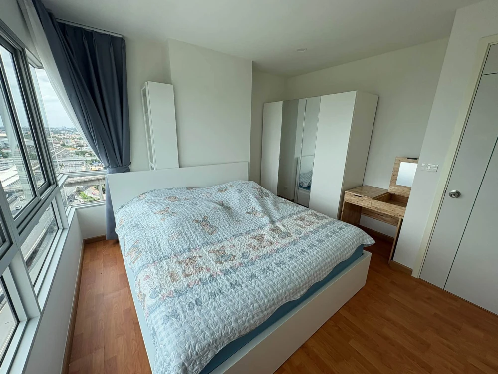 For rent  เดอะ เพรสซิเดนท์ สาทร–ราชพฤกษ์ 3  ชั้น 19 ห้องริม วิวดี เป็นส่วนตัว   เฟอร์นิเจอร์ครบ พร้อมเข้าอยู่